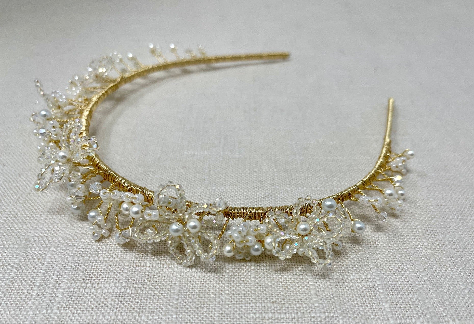 anais | delicate sparkly tiara