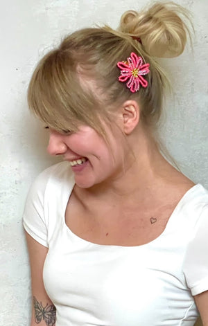 vivi | beaded flower clip | coral pink